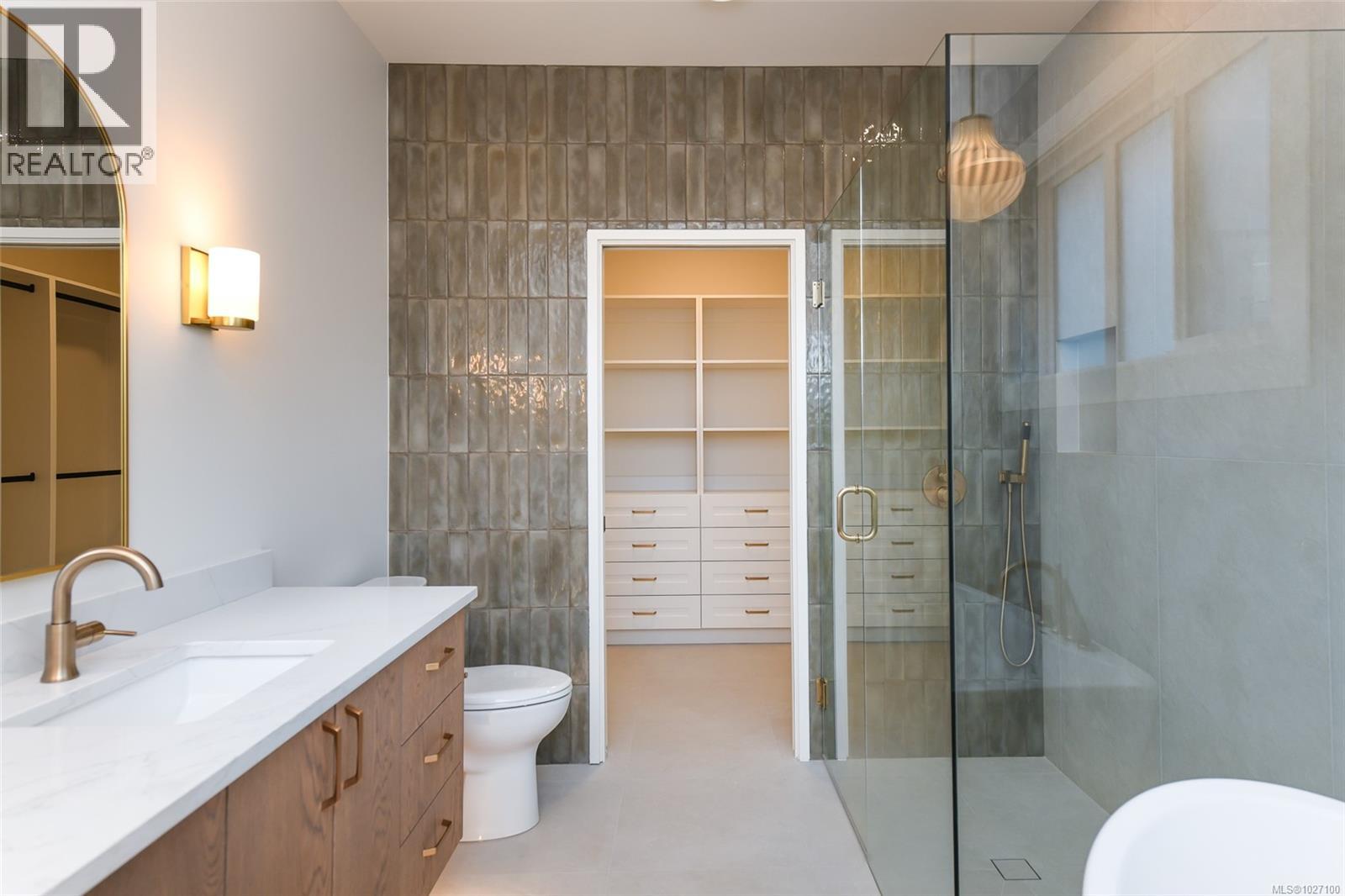 1842 Crown Isle Blvd, Courtenay, British Columbia  V9N 9X5 - Photo 41 - 1027100