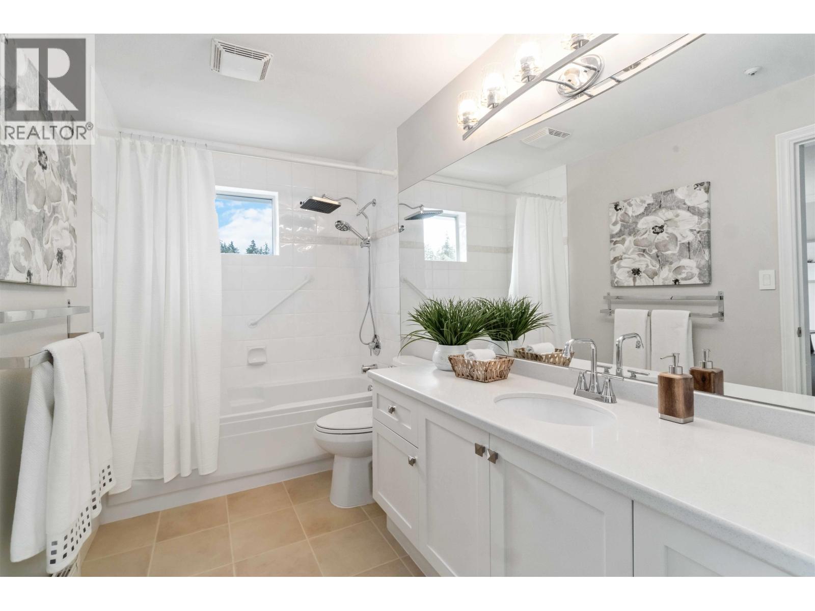 401 1281 Parkgate Avenue, North Vancouver, British Columbia  V7H 3A3 - Photo 25 - R3093093