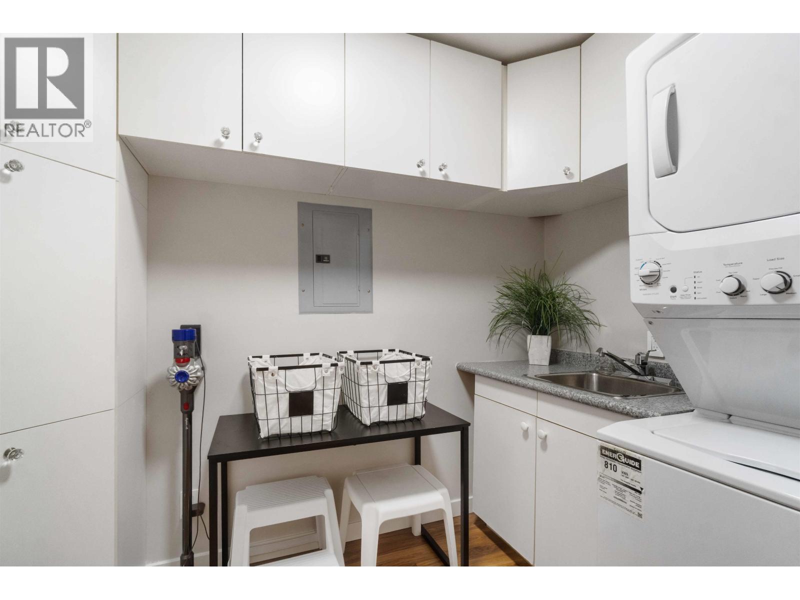 401 1281 Parkgate Avenue, North Vancouver, British Columbia  V7H 3A3 - Photo 28 - R3093093