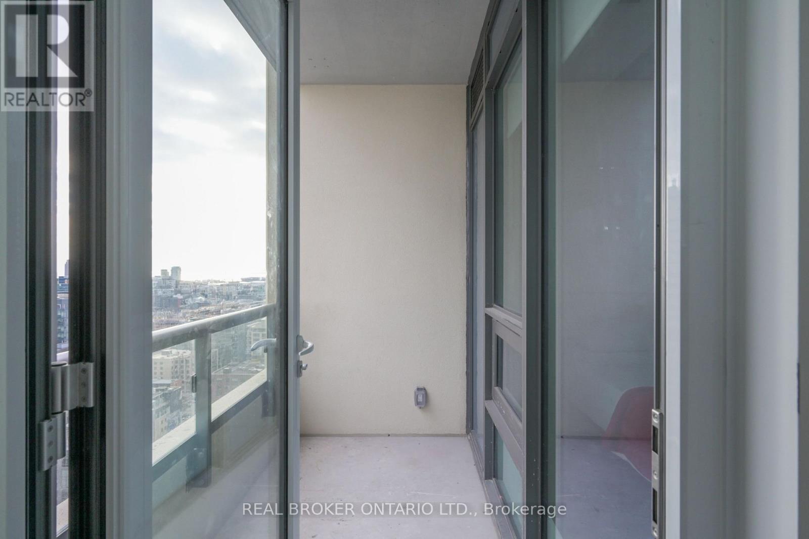 2806 - 108 Peter Street, Toronto, Ontario  M5V 0W2 - Photo 14 - C12824660