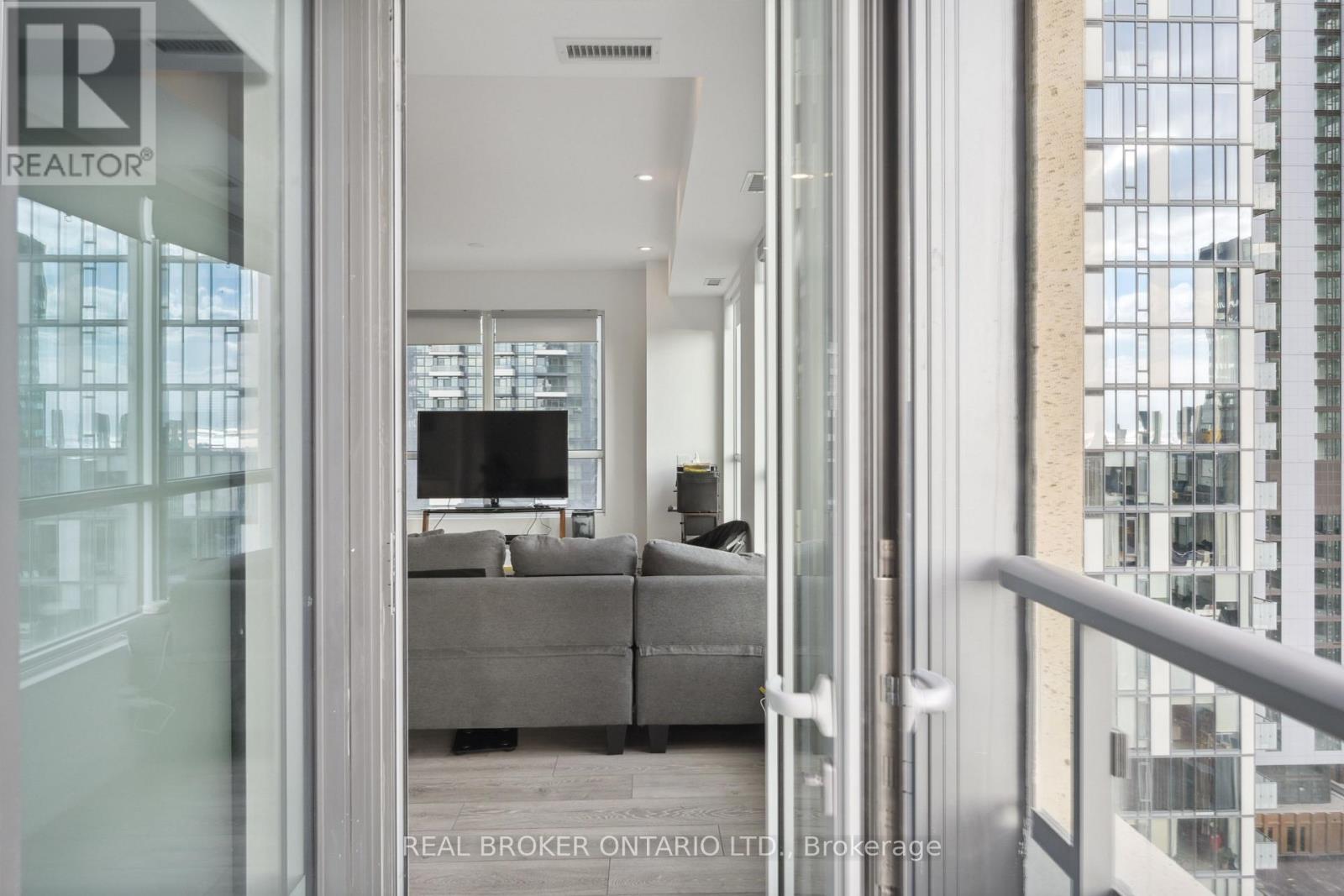 2806 - 108 Peter Street, Toronto, Ontario  M5V 0W2 - Photo 19 - C12824660