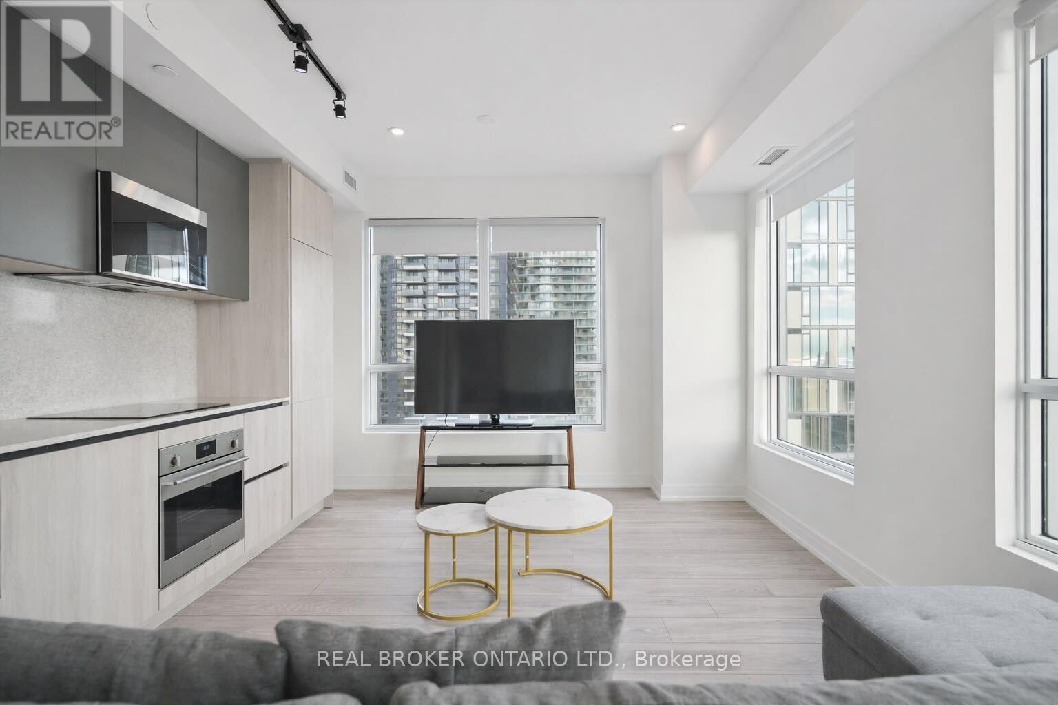 2806 - 108 Peter Street, Toronto, Ontario  M5V 0W2 - Photo 3 - C12824660