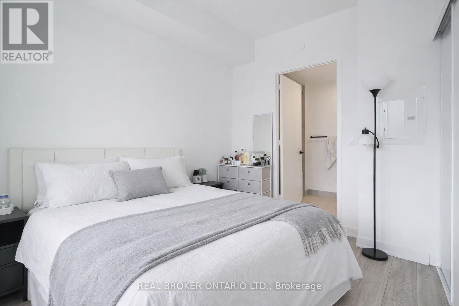 2806 - 108 Peter Street, Toronto, Ontario  M5V 0W2 - Photo 7 - C12824660