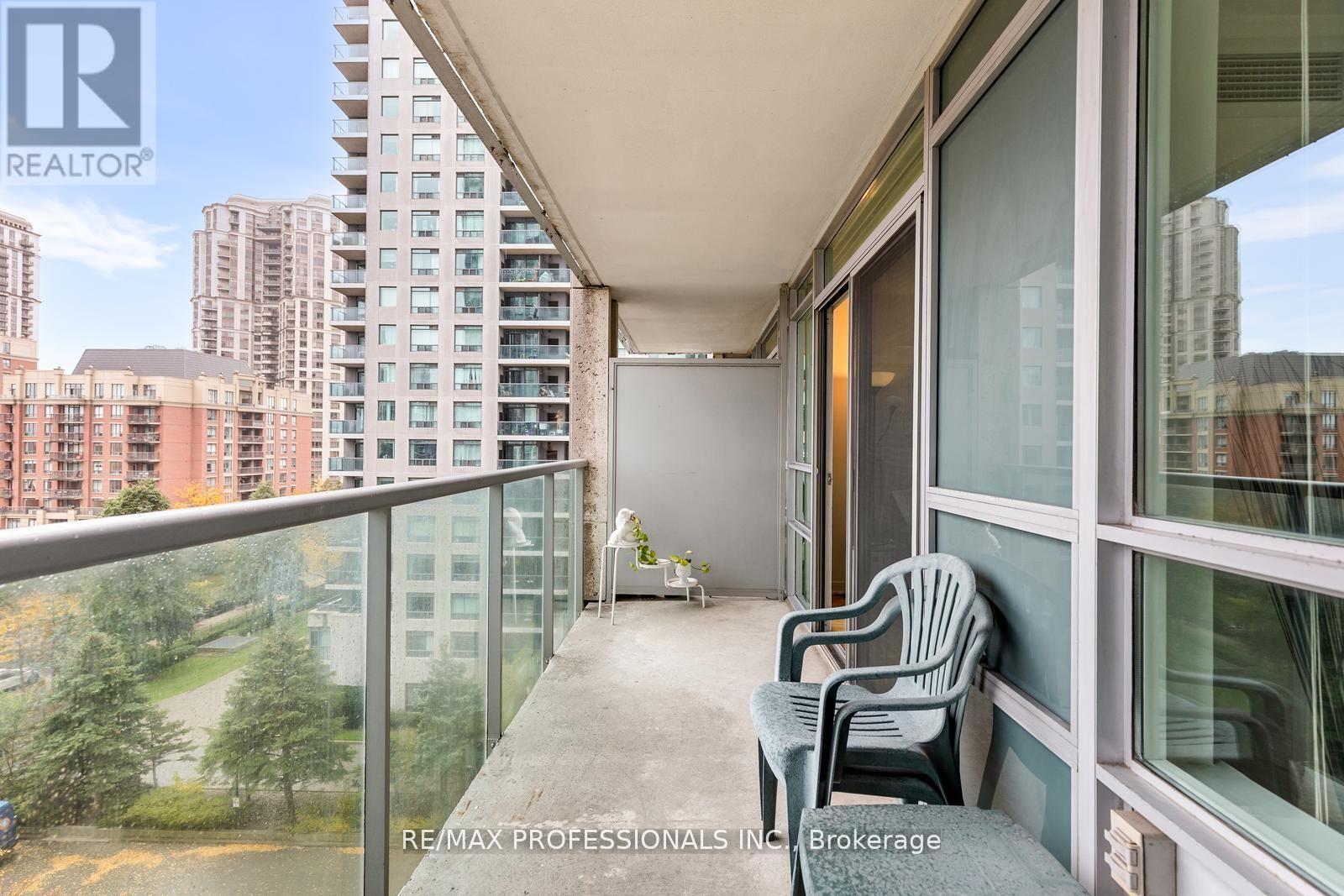 706 - 18 Harrison Garden Boulevard, Toronto, Ontario  M2N 7J7 - Photo 18 - C12824682