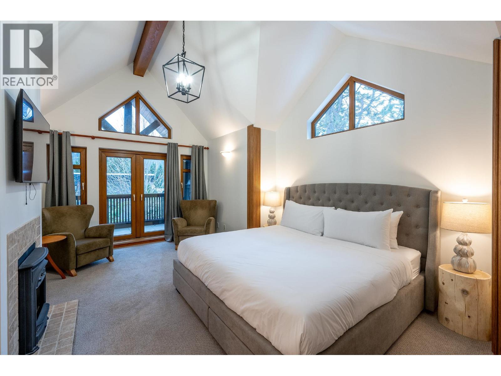 3012 Alpine Crescent, Whistler, British Columbia  V8E 0B8 - Photo 13 - R3080925