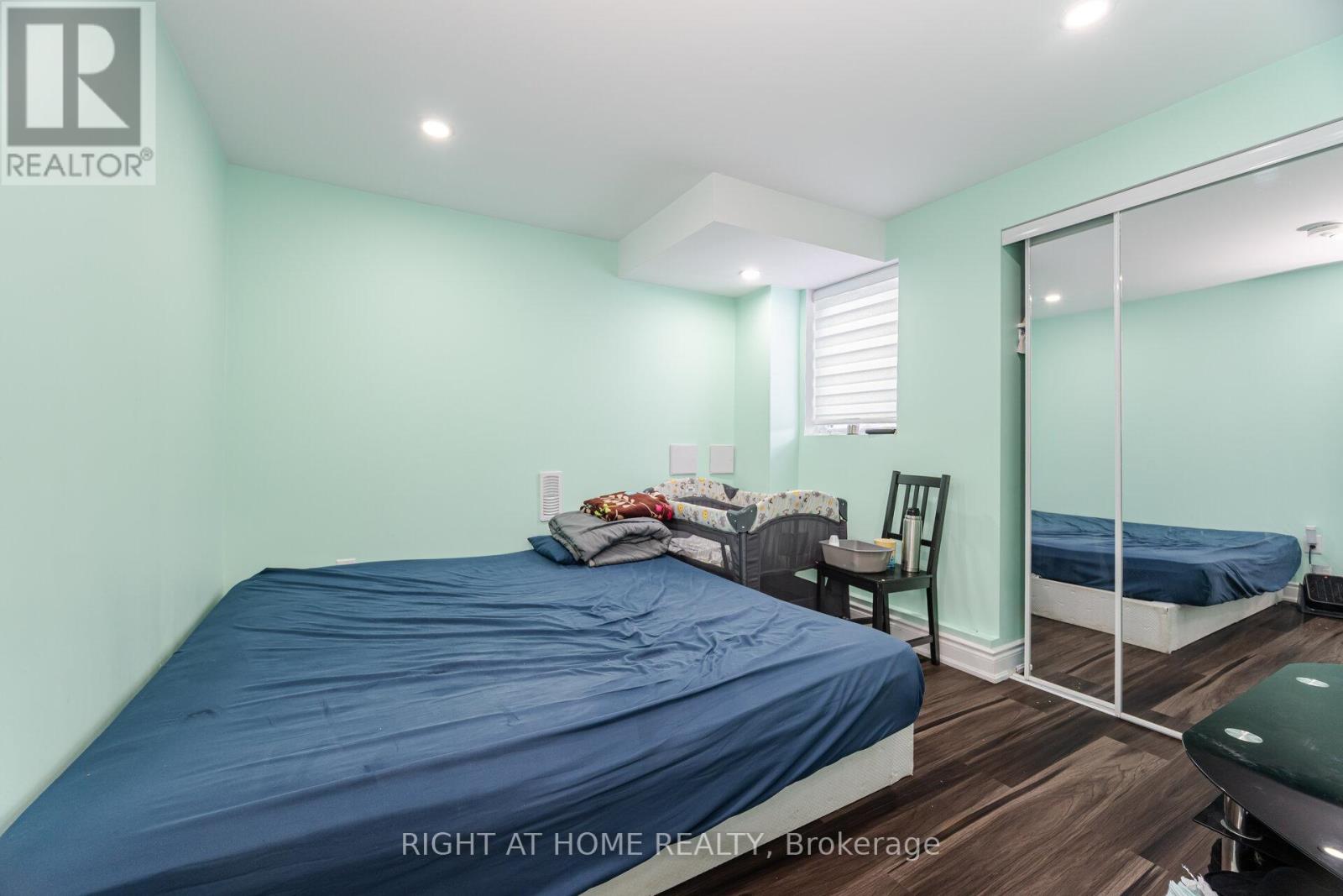 3281 Turnstone Boulevard, Pickering, Ontario  L1X 0M9 - Photo 6 - E12824648