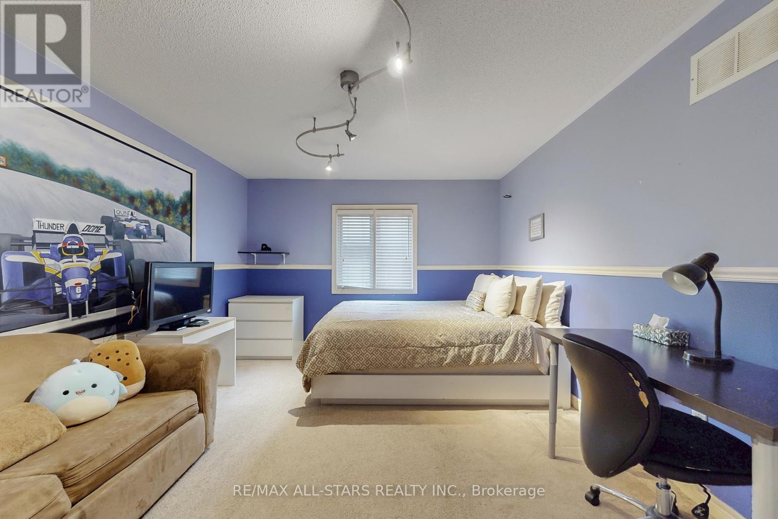 54 Bretton Circle, Markham, Ontario  L3S 3R1 - Photo 30 - N12824646