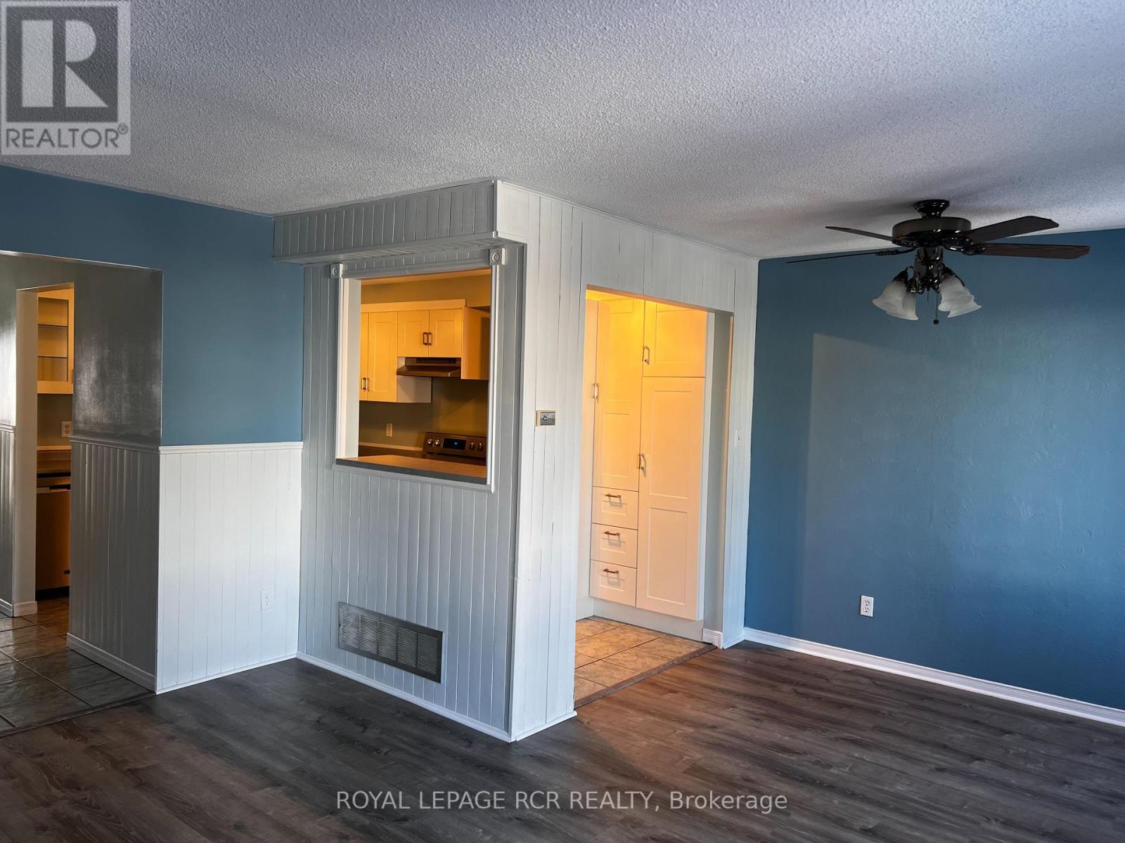 10 Potter Crescent, New Tecumseth, Ontario  L0G 1W0 - Photo 5 - N12824692