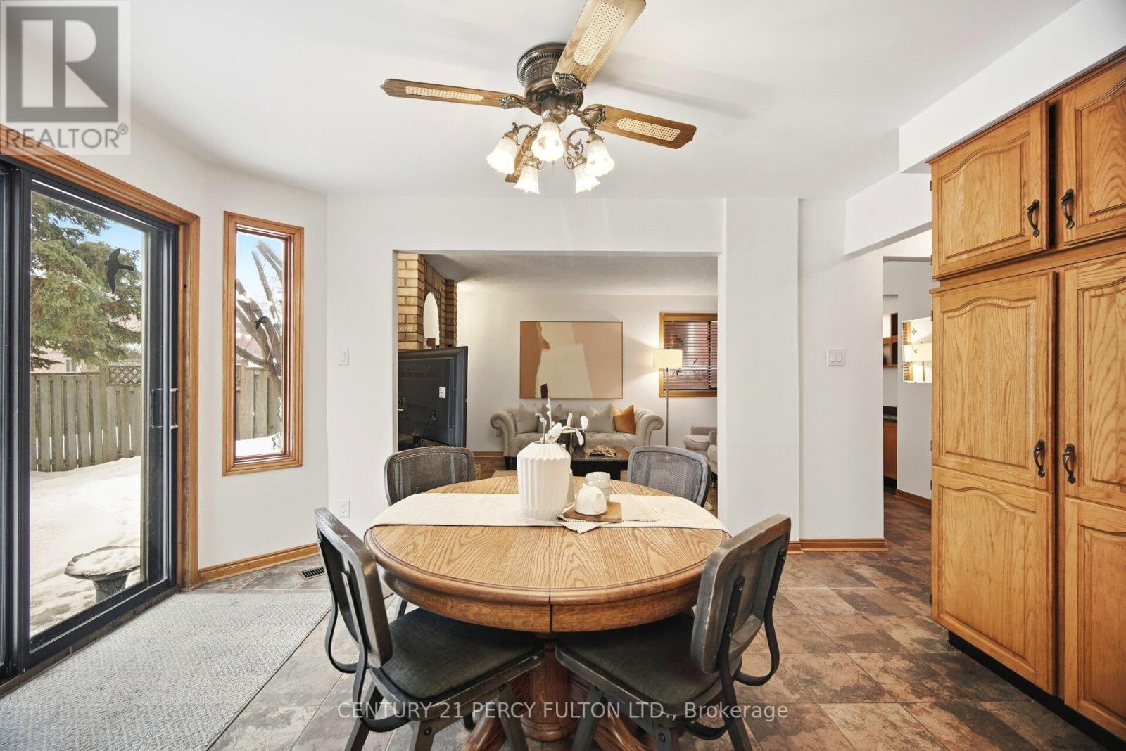 233 Gwendolyn Street, Pickering, Ontario  L1V 4N4 - Photo 12 - E12824284