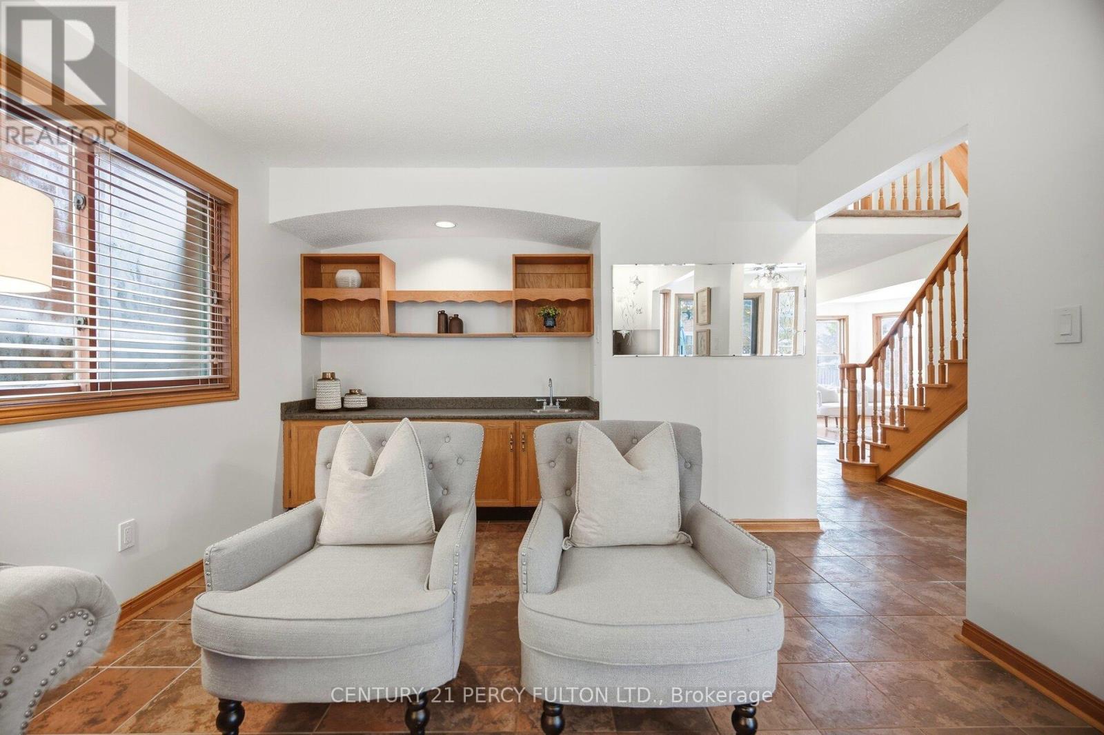 233 Gwendolyn Street, Pickering, Ontario  L1V 4N4 - Photo 19 - E12824284