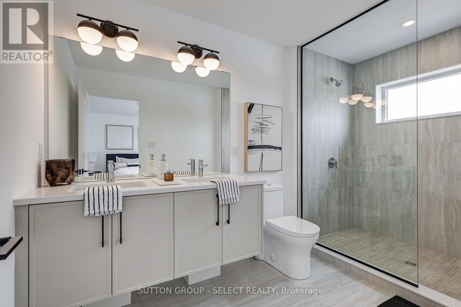 29 Optimist Drive, Southwold, Ontario  N5P 3T2 - Photo 22 - X12741726