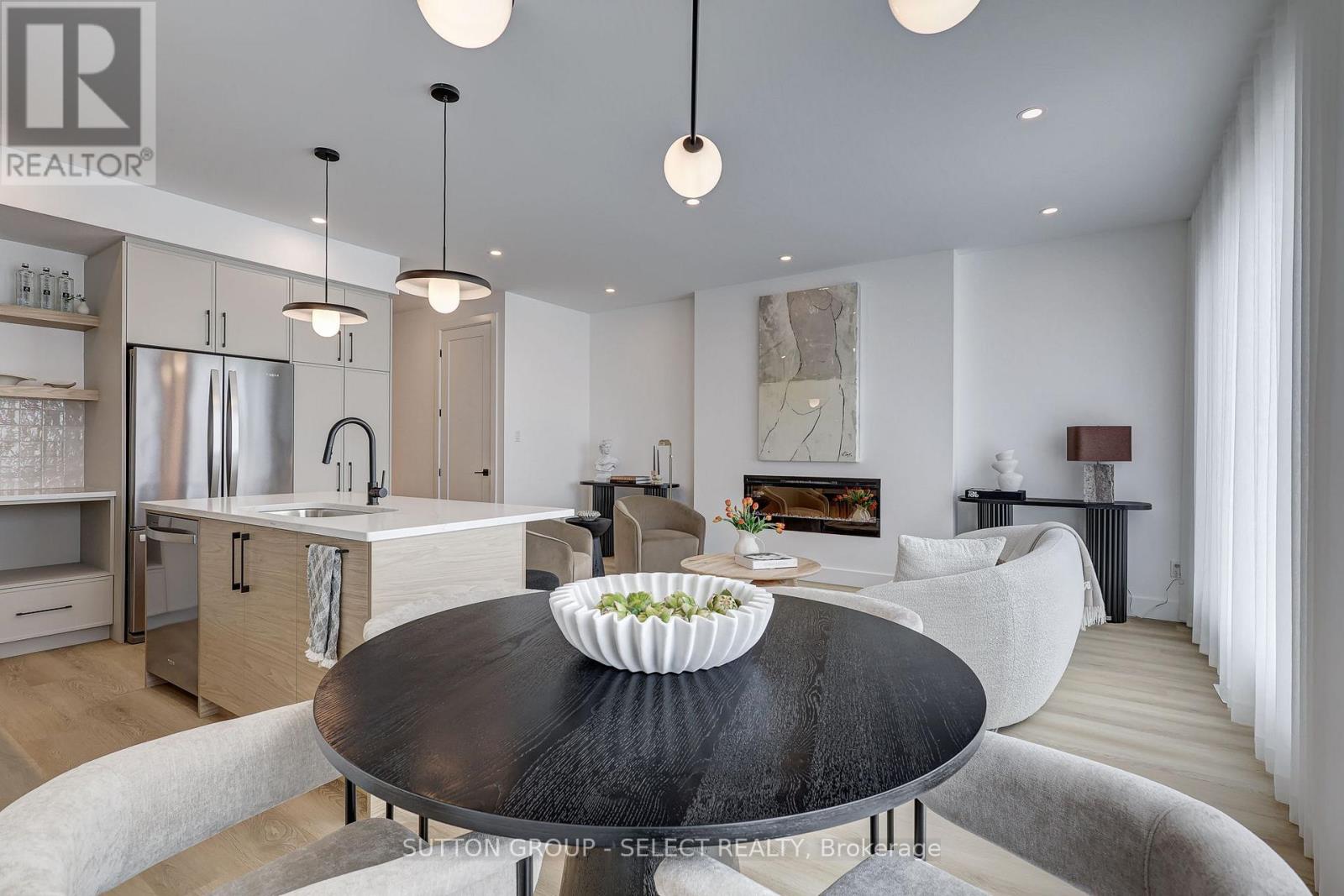 29 Optimist Drive, Southwold, Ontario  N5P 3T2 - Photo 9 - X12741726