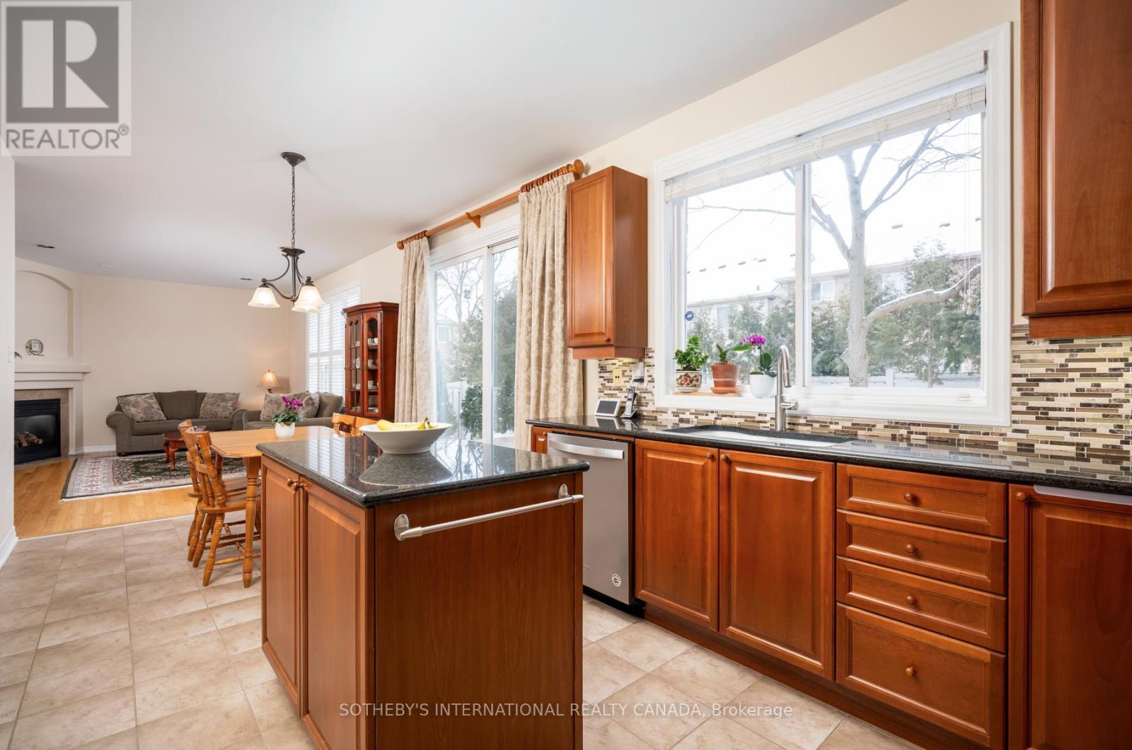 1357 Pine Glen Road, Oakville, Ontario  L6M 4C1 - Photo 20 - W12824632