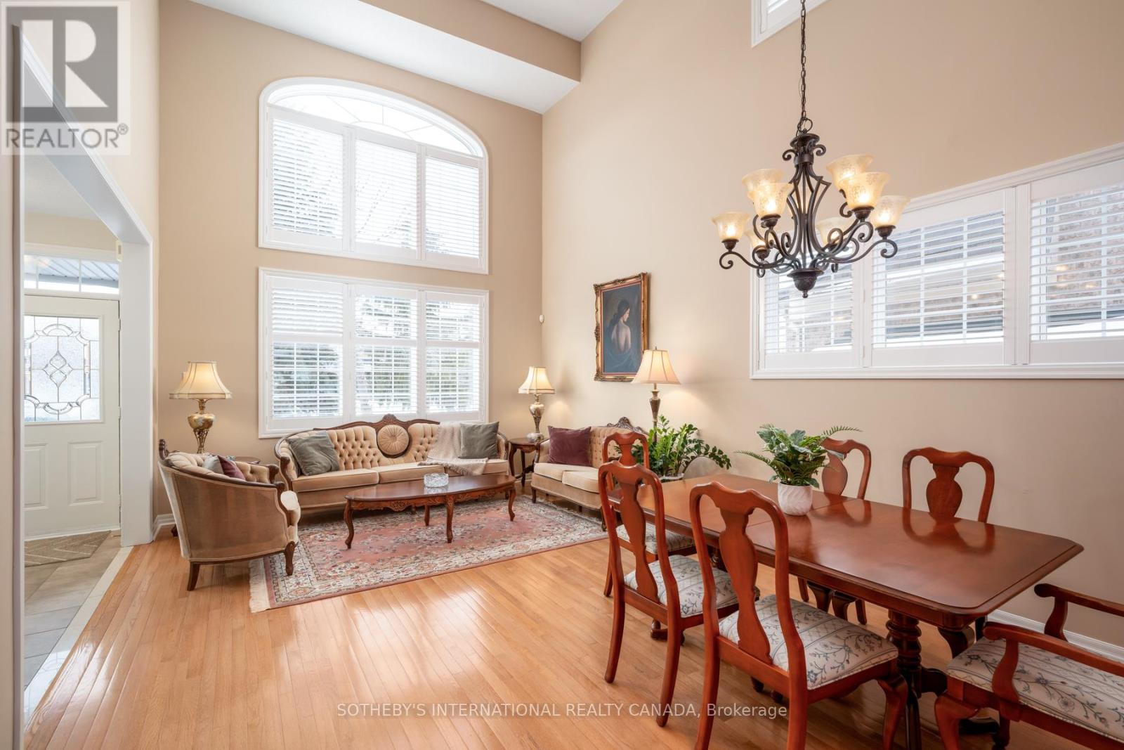 1357 Pine Glen Road, Oakville, Ontario  L6M 4C1 - Photo 3 - W12824632