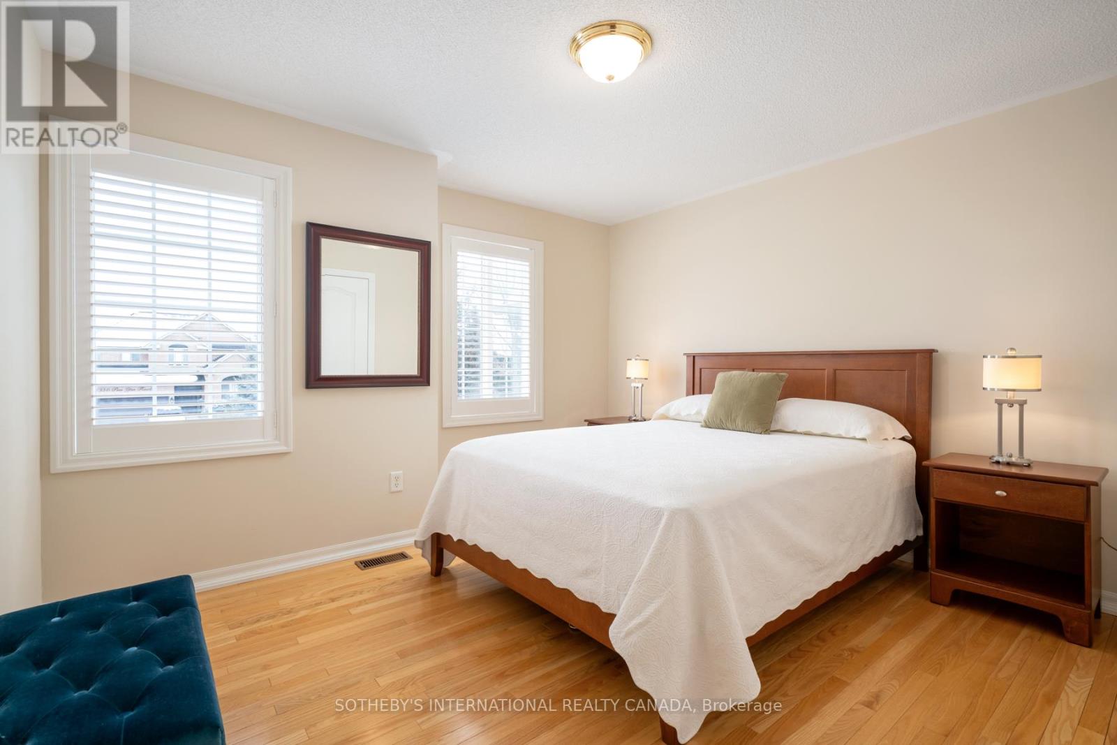 1357 Pine Glen Road, Oakville, Ontario  L6M 4C1 - Photo 32 - W12824632