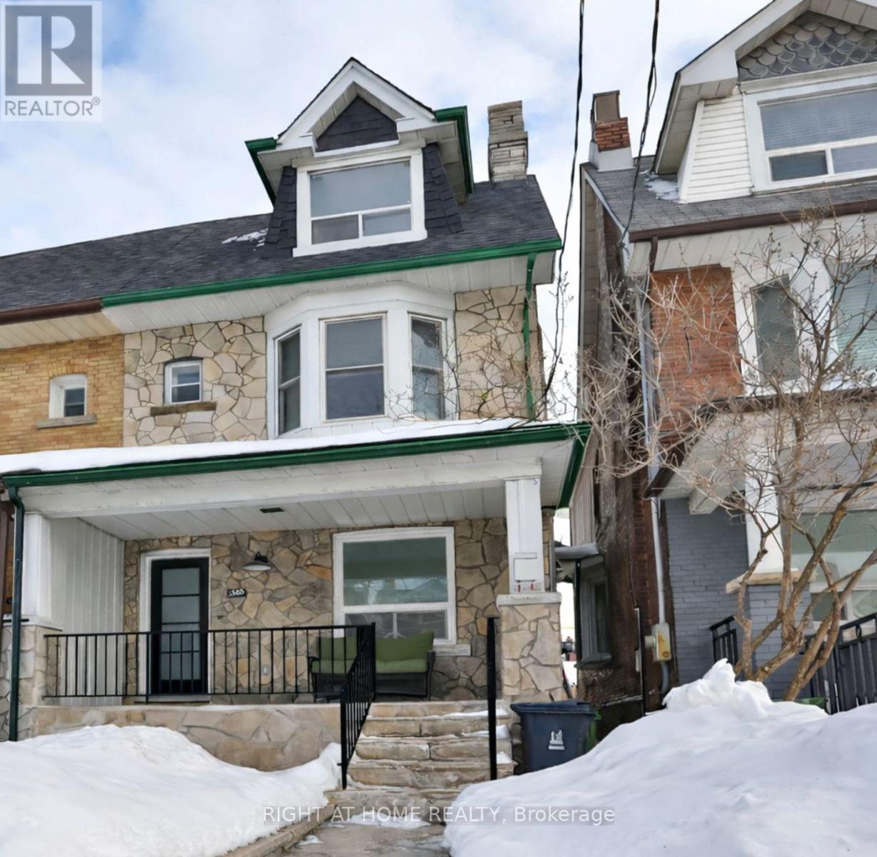 1365 Lansdowne Avenue, Toronto, Ontario  M6H 3Z9 - Photo 34 - W12824636