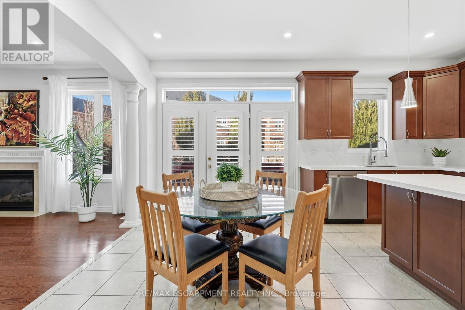 3071 Jenn Avenue, Burlington, Ontario  L7M 0C7 - Photo 16 - W12824676