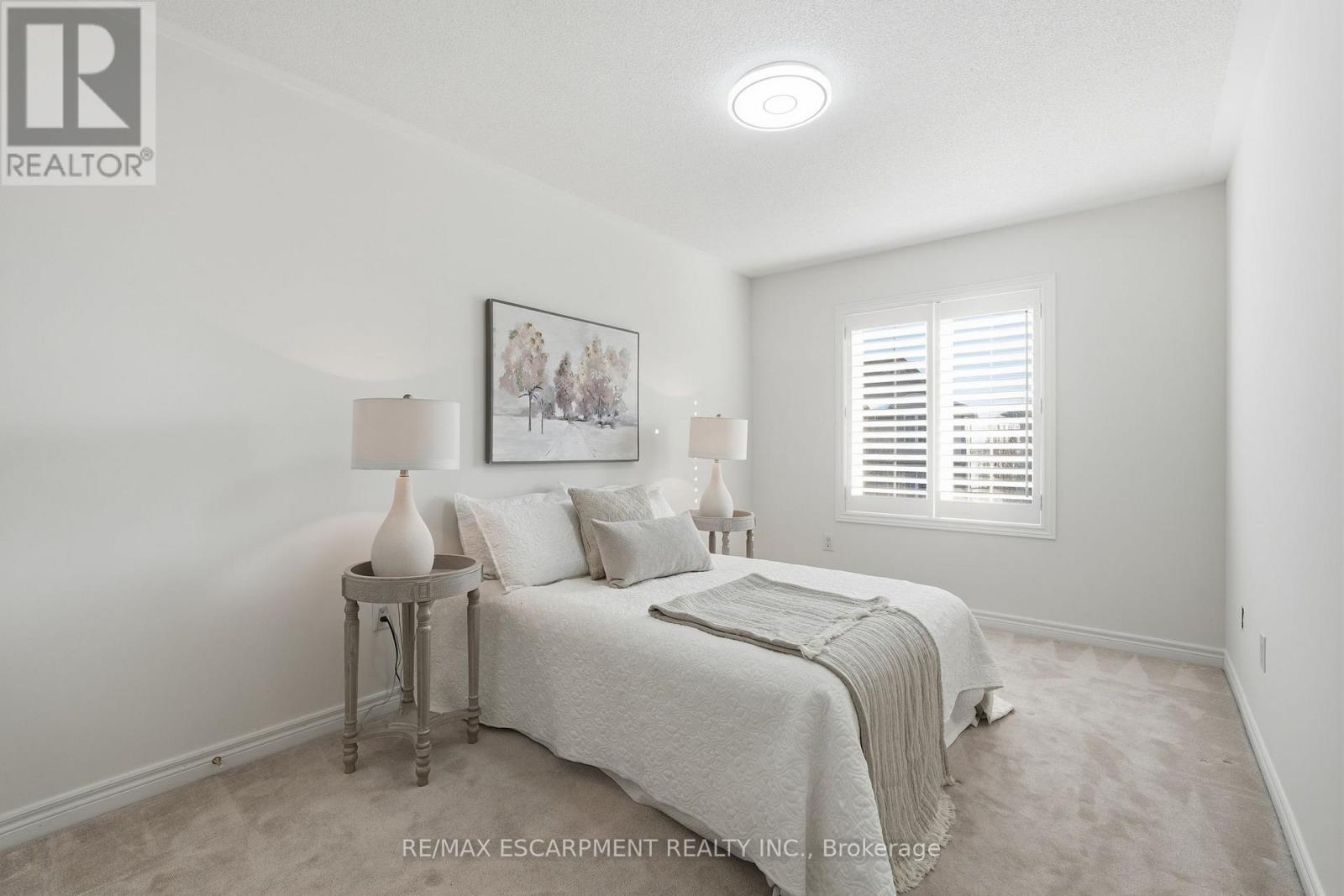 3071 Jenn Avenue, Burlington, Ontario  L7M 0C7 - Photo 33 - W12824676