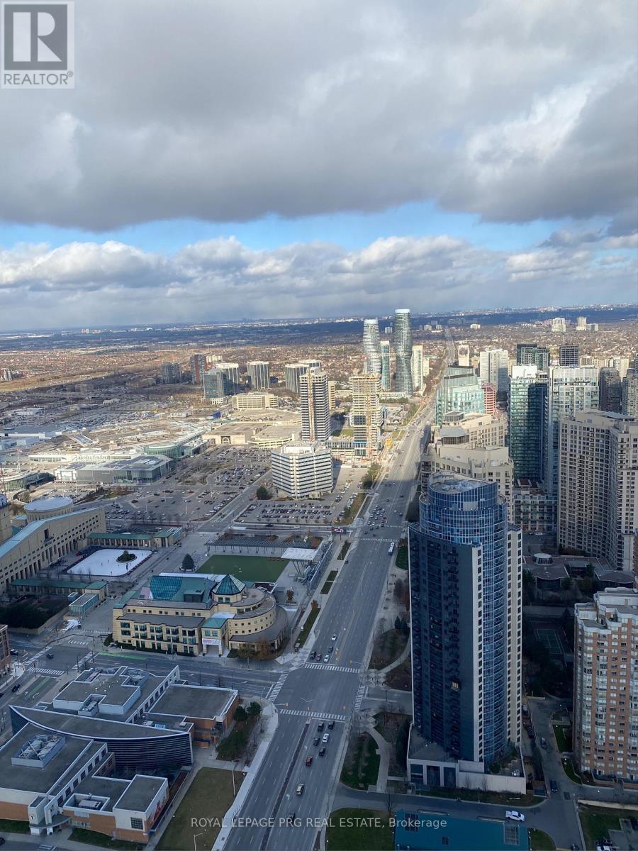 5201 - 3900 Confederation Parkway, Mississauga, Ontario  L5B 0M3 - Photo 2 - W12824686