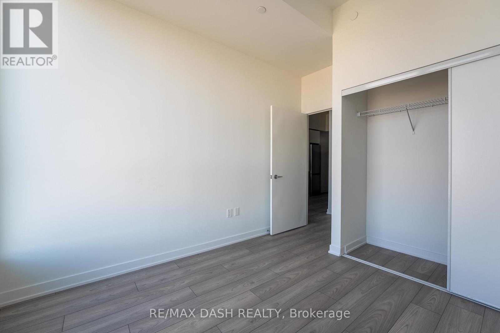 812 - 1007 The Queensway Avenue, Toronto, Ontario  M8Z 0H4 - Photo 16 - W12824694