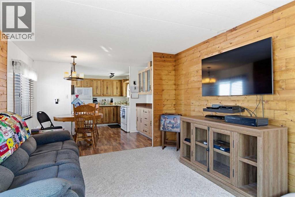 232003 Range Road 242, Namaka, Alberta  T1P 0N1 - Photo 10 - A2288408