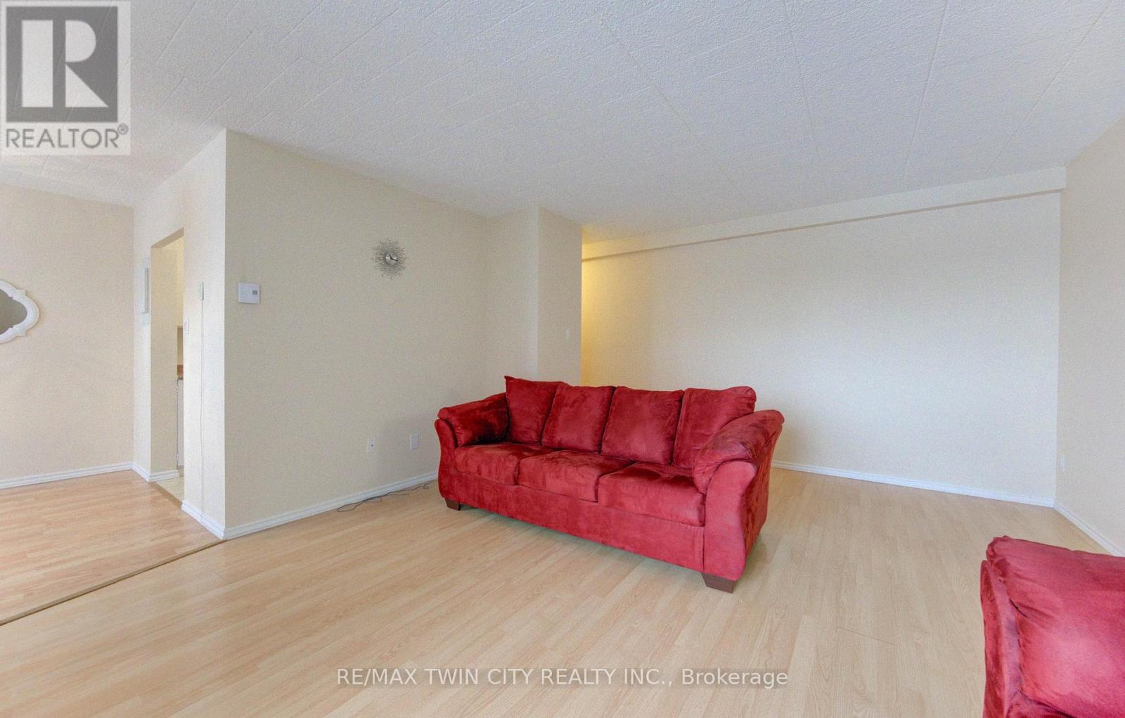 305 - 24 Mooregate Crescent, Kitchener, Ontario  N2M 2G1 - Photo 17 - X12824626