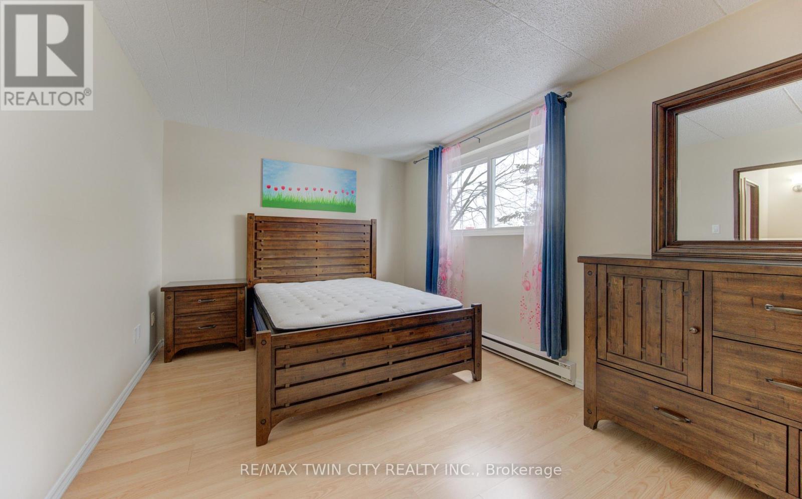 305 - 24 Mooregate Crescent, Kitchener, Ontario  N2M 2G1 - Photo 19 - X12824626