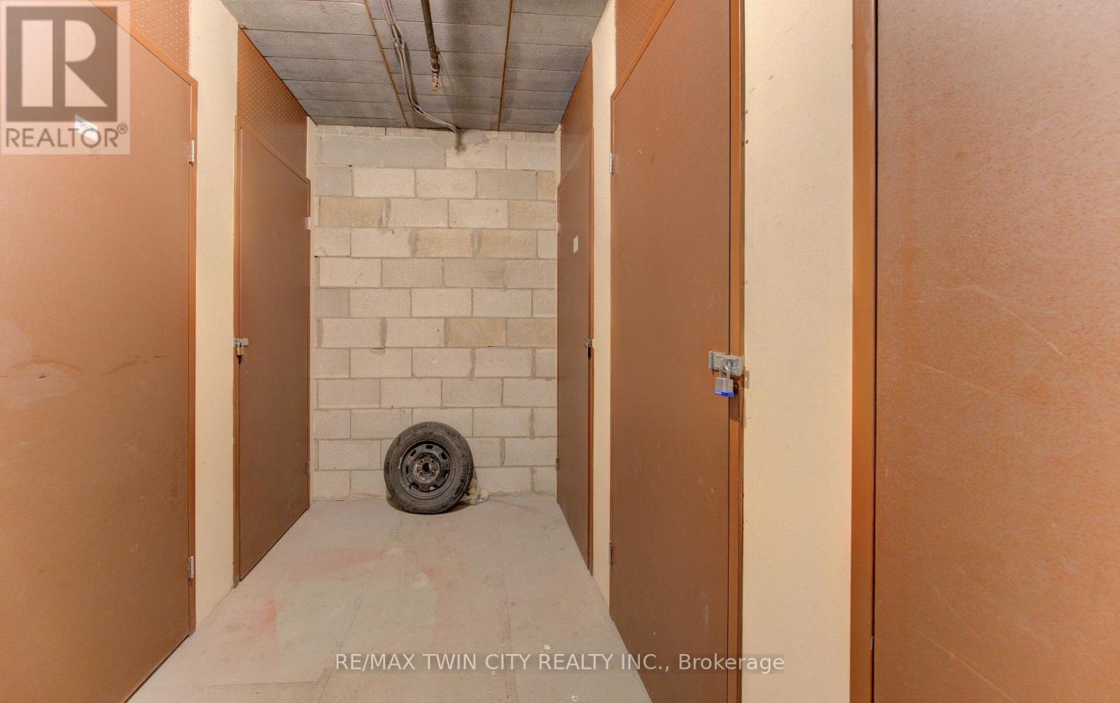 305 - 24 Mooregate Crescent, Kitchener, Ontario  N2M 2G1 - Photo 28 - X12824626