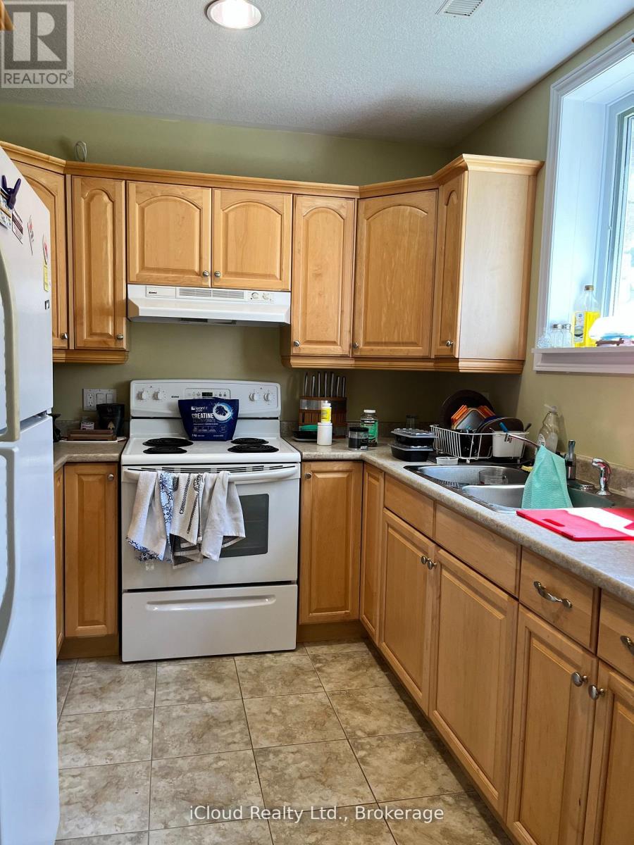 782 Brentwood Drive, Saugeen Shores, Ontario  N0H 2C4 - Photo 11 - X12824690