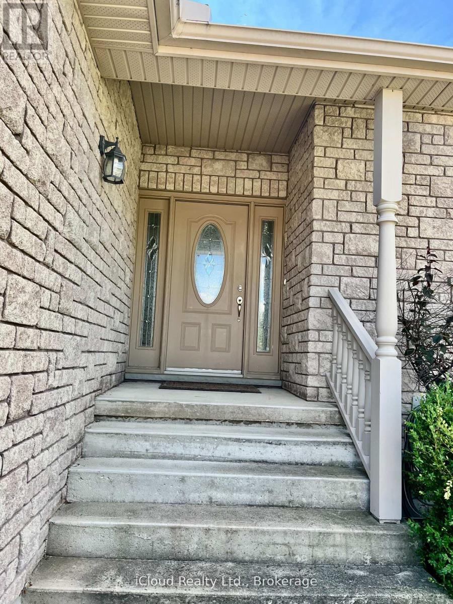 782 Brentwood Drive, Saugeen Shores, Ontario  N0H 2C4 - Photo 3 - X12824690