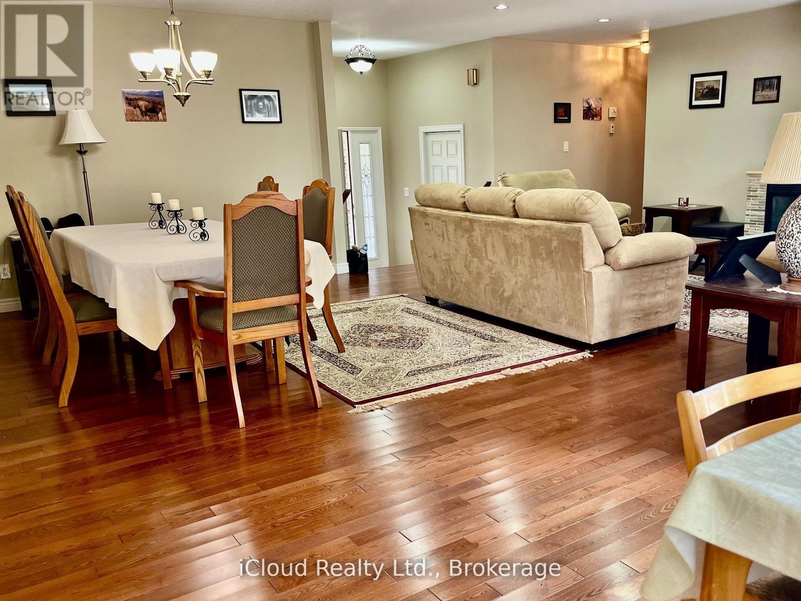 782 Brentwood Drive, Saugeen Shores, Ontario  N0H 2C4 - Photo 8 - X12824690