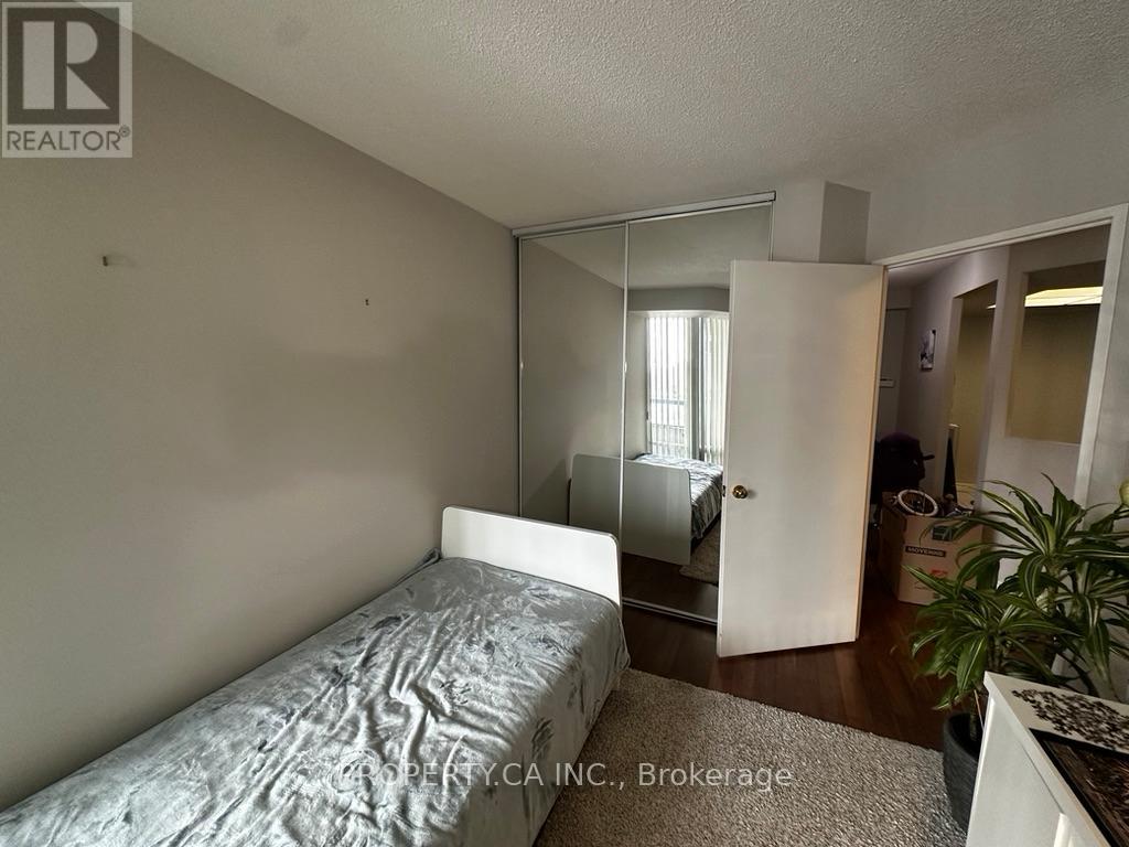 409 - 1101 Steeles Avenue W, Toronto (Westminster-Branson), Ontario  M2R 3W5 - Photo 10 - C12815600