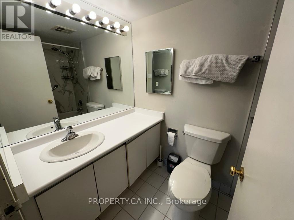 409 - 1101 Steeles Avenue W, Toronto (Westminster-Branson), Ontario  M2R 3W5 - Photo 19 - C12815600