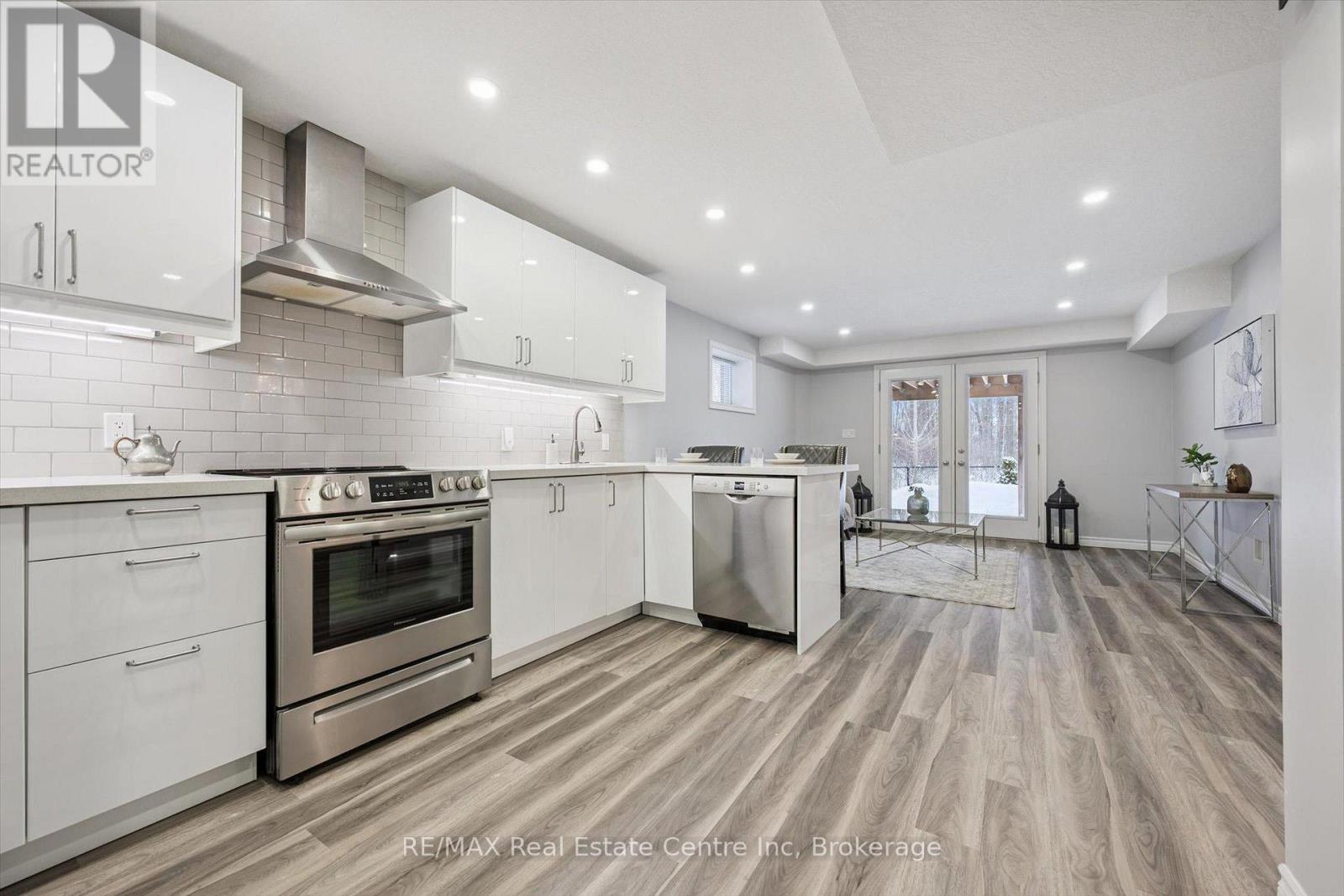 111 Ambrous Crescent, Guelph, Ontario  N1G 0E4 - Photo 18 - X12824766