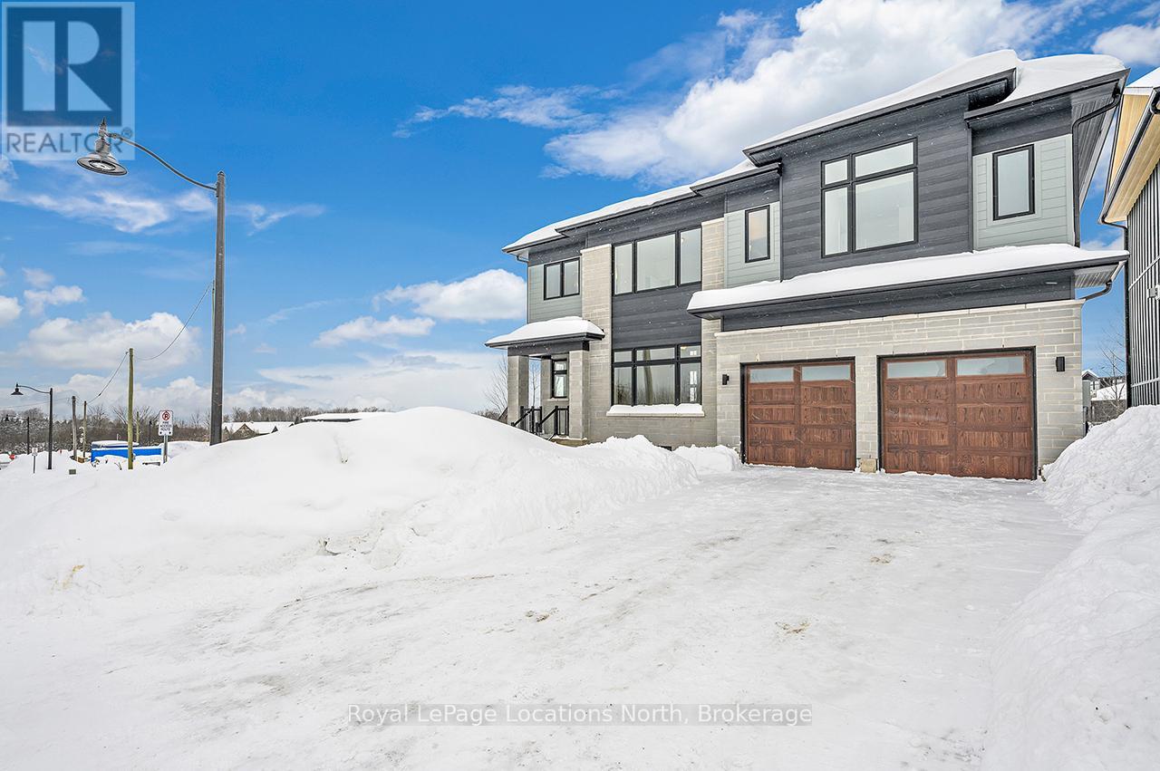 111 Clement Lane, Blue Mountains, Ontario N0H 1J0 - Photo 2 - X12824810