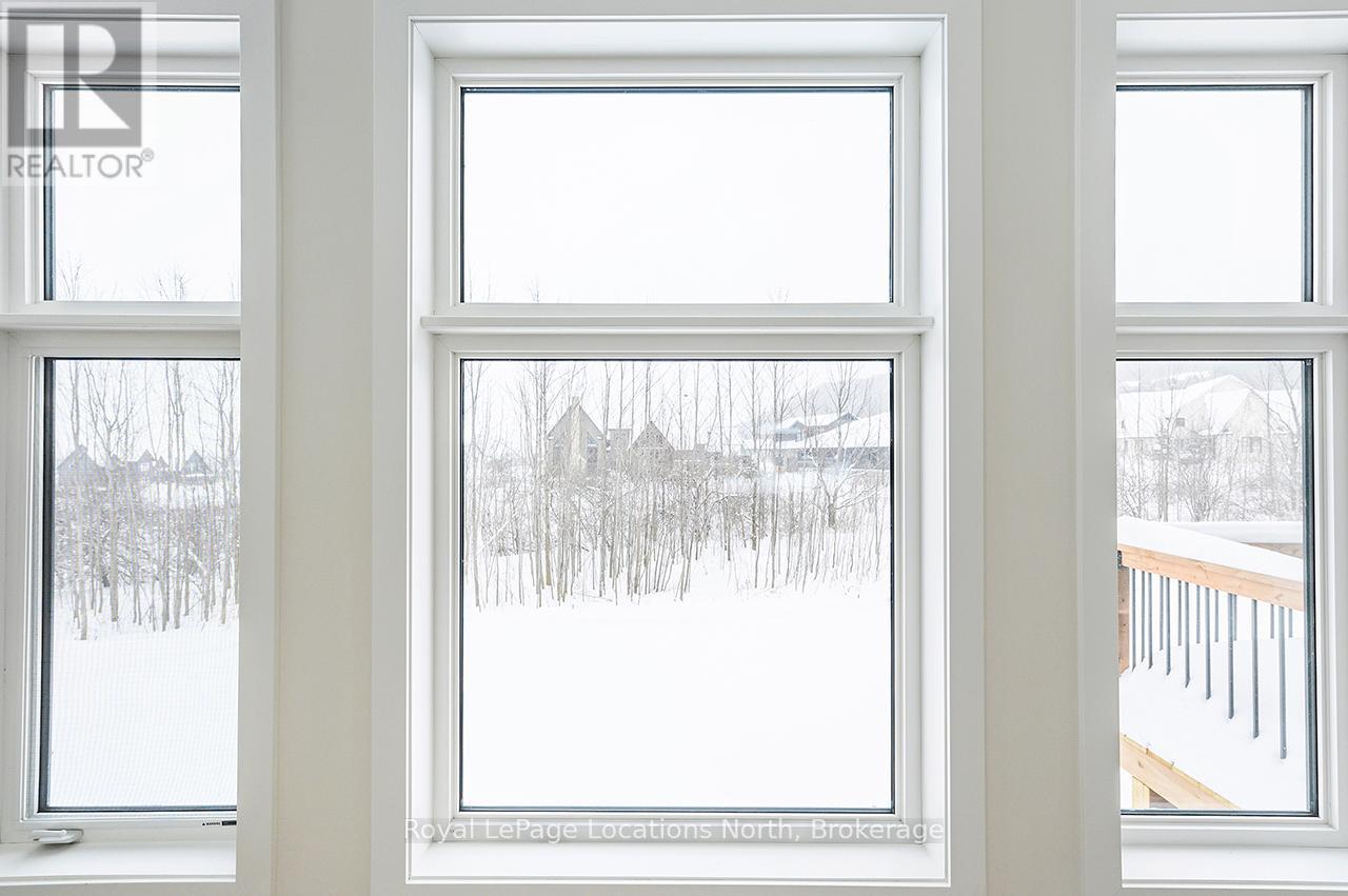 111 Clement Lane, Blue Mountains, Ontario N0H 1J0 - Photo 20 - X12824810