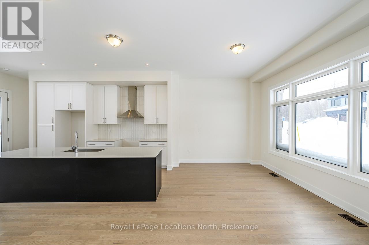 111 Clement Lane, Blue Mountains, Ontario N0H 1J0 - Photo 28 - X12824810