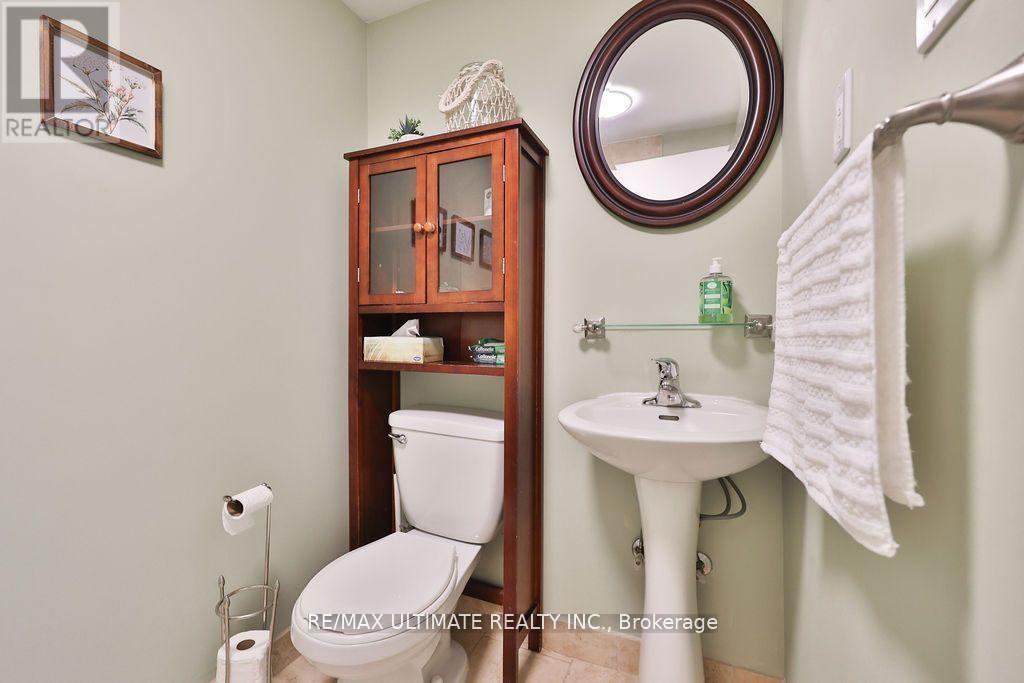 58 - 1050 Shawnmarr Road, Mississauga, Ontario  L5H 3V1 - Photo 35 - W12688358