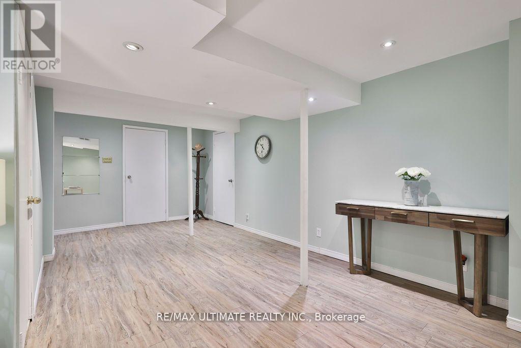 58 - 1050 Shawnmarr Road, Mississauga, Ontario  L5H 3V1 - Photo 33 - W12688358