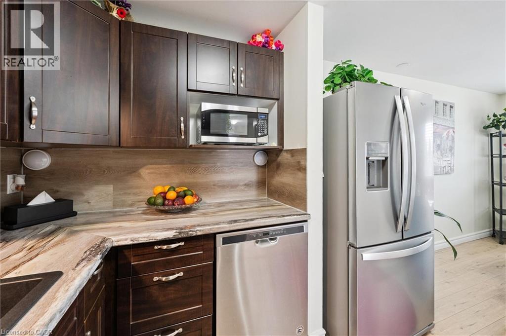 120 Country Club Drive Unit# 9, Guelph, Ontario  N1E 3K7 - Photo 14 - 40805882