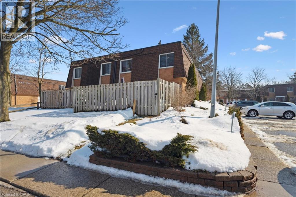 120 Country Club Drive Unit# 9, Guelph, Ontario  N1E 3K7 - Photo 27 - 40805882