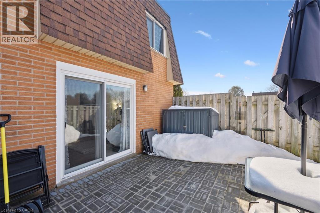 120 Country Club Drive Unit# 9, Guelph, Ontario  N1E 3K7 - Photo 32 - 40805882