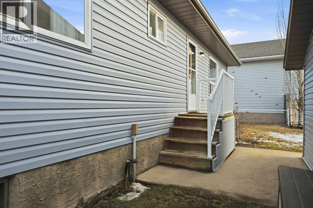 5 Greenview Way, Strathmore, Alberta  T1P 1L2 - Photo 32 - A2277774