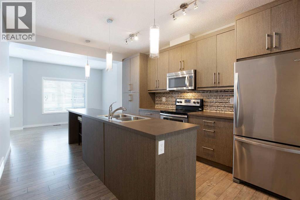 227 Marquis Lane Se, Calgary, Alberta  T3M 2G8 - Photo 2 - A2279612