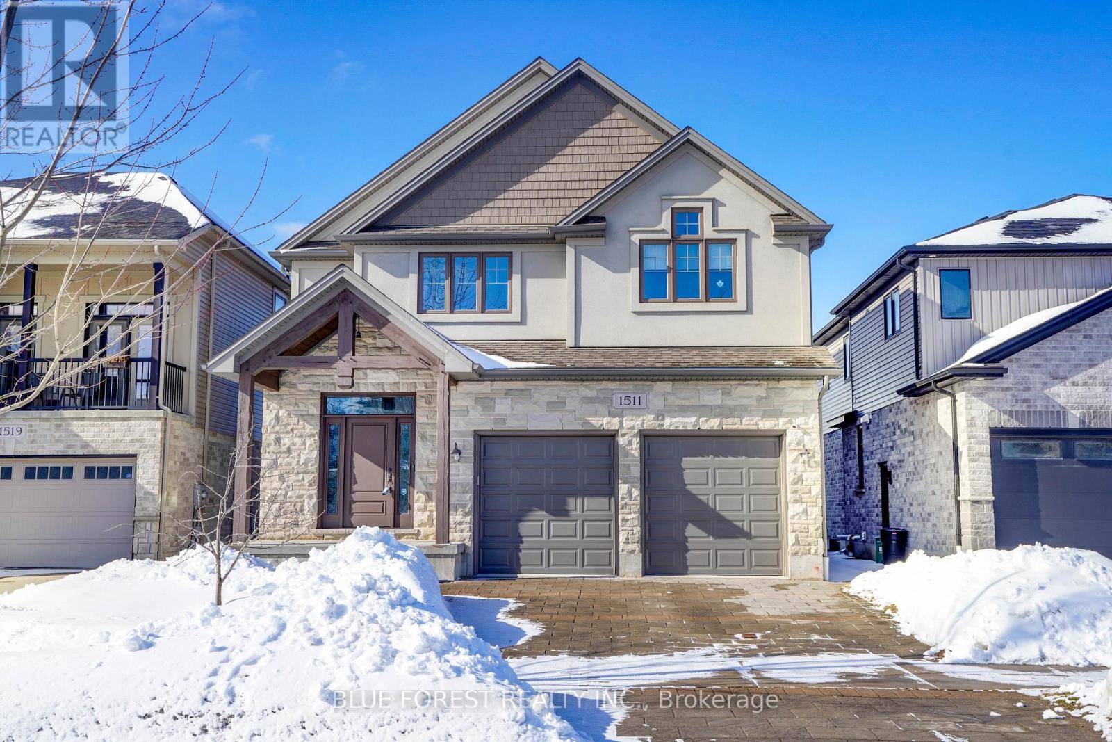 1511 NORTH WENIGE DRIVE, London North, Ontario