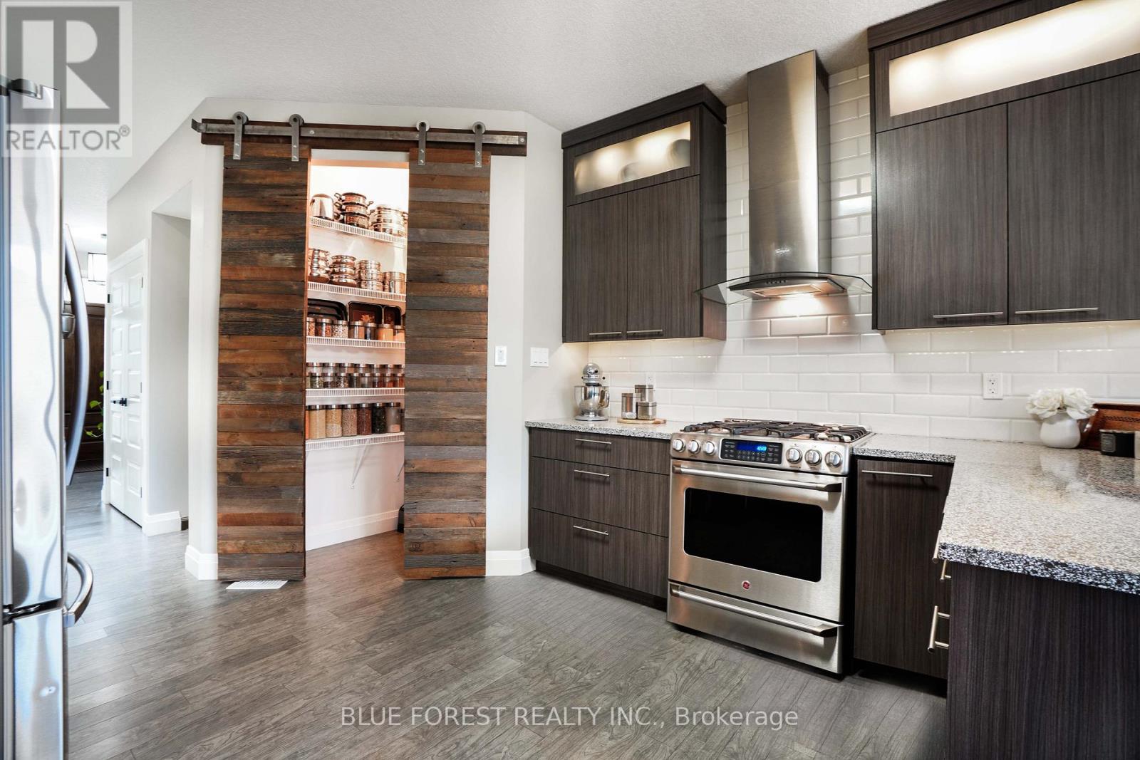 1511 North Wenige Drive, London North, Ontario  N5X 0J4 - Photo 6 - X12824720