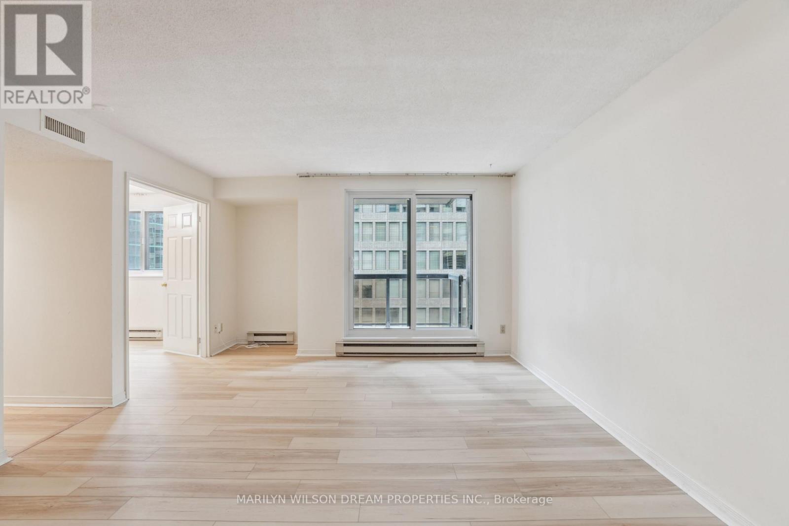 1410 - 199 Kent Street, Ottawa, Ontario K2P 2K8 - Photo 10 - X12824750