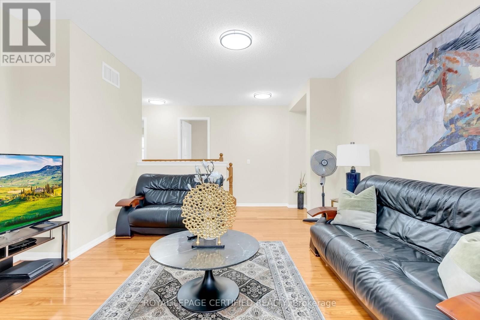 11 Ponymeadow Way, Brampton, Ontario  L6X 0M2 - Photo 18 - W12806638