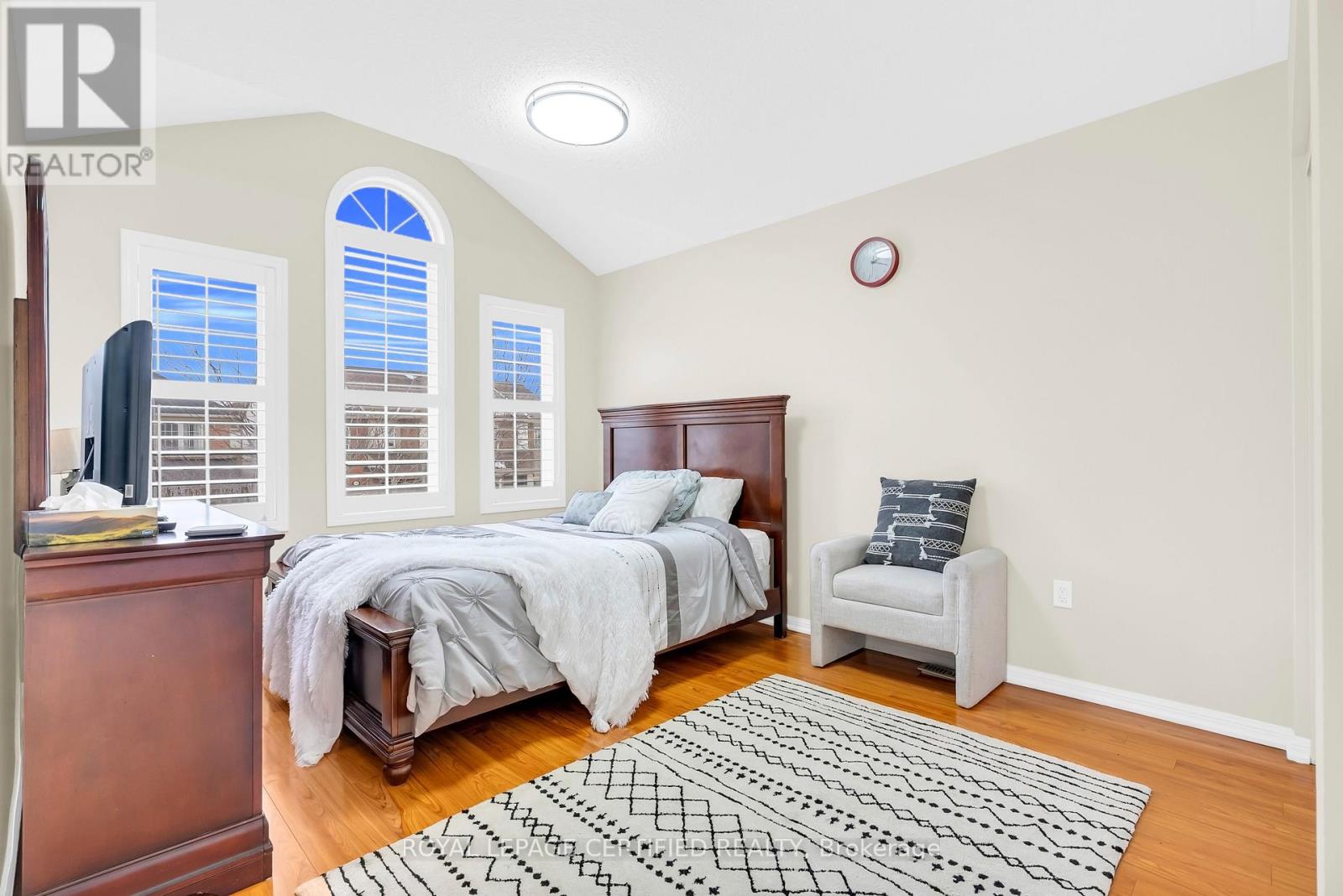 11 Ponymeadow Way, Brampton, Ontario  L6X 0M2 - Photo 23 - W12806638