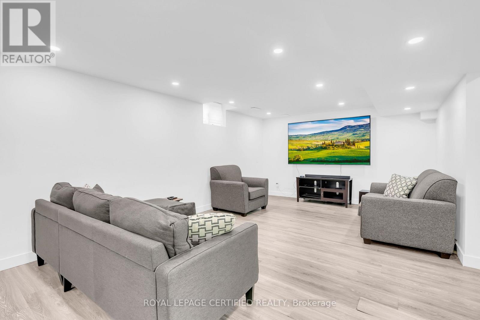 11 Ponymeadow Way, Brampton, Ontario  L6X 0M2 - Photo 28 - W12806638